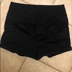 Women’s shorts
